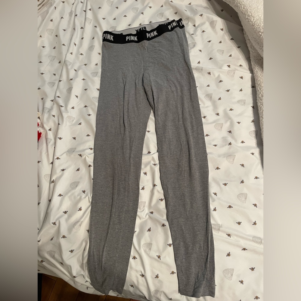 Some clothes I’m selling :)